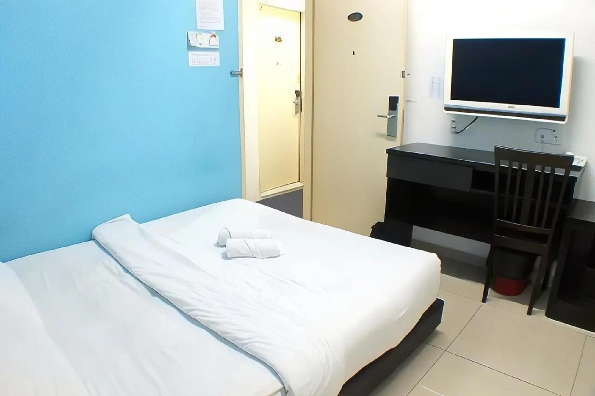 Hotel Alam Indi Johor Bahru Bagian luar foto
